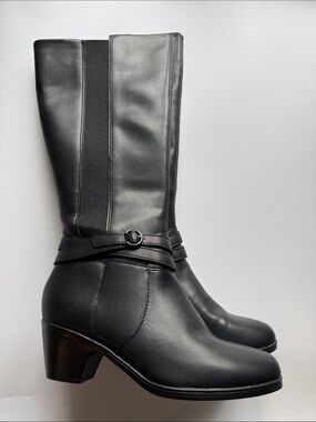 Clarks Womens Emily Dream Block Heel Riding Boots